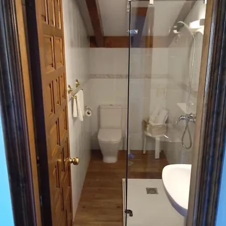 Guest house Montanes *