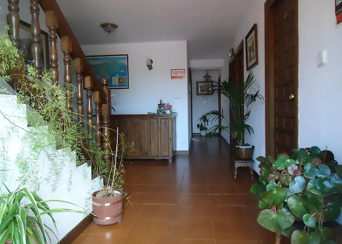 Montanes بيت ضيافة سانتيانا ذيل مار